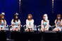 
Niigaki Risa,


Michishige Sayumi,


Tanaka Reina,


Kamei Eri,


Takahashi Ai,

