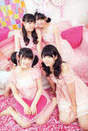 
Fukumura Mizuki,


Magazine,


Michishige Sayumi,


Suzuki Airi,


Tsugunaga Momoko,

