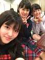 
blog,


Morito Chisaki,


Ozeki Mai,


Suzuki Kanon,

