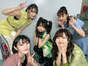 
Miyamoto Karin,


Suzuki Airi,


Tanaka Reina,

