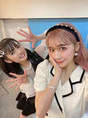 
Michishige Sayumi,


Natsuyaki Miyabi,

