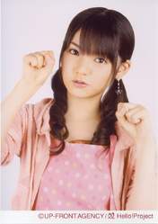 
Michishige Sayumi,

