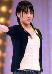 
Michishige Sayumi,

