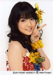 
Michishige Sayumi,

