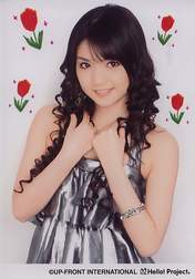 
Michishige Sayumi,

