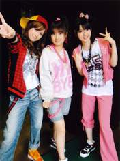 
Michishige Sayumi,


Kamei Eri,


"Qian Lin, Linlin",

