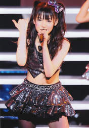 
Michishige Sayumi,

