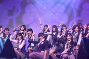 
AKB48,

