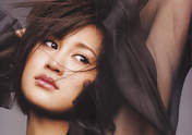 
Maeda Atsuko,


Magazine,

