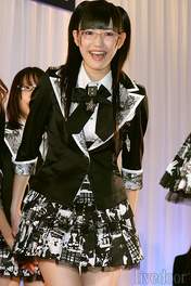 
Watanabe Mayu,

