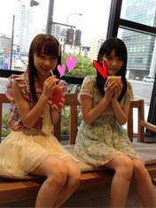 
blog,


Ishida Ayumi,


Michishige Sayumi,

