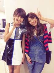 
blog,


Satoda Mai,


Tokunaga Chinami,

