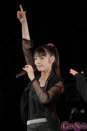 
Michishige Sayumi,

