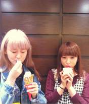 
blog,


Fukuda Kanon,


Sugaya Risako,

