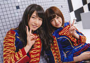 
Shimazaki Haruka,


Yokoyama Yui,

