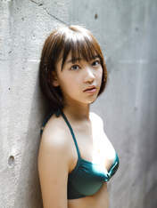 
Magazine,


Miyawaki Sakura,

