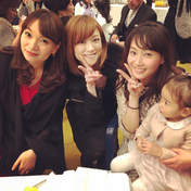 
Fujimoto Miki,


Yasuda Kei,


Yoshizawa Hitomi,

