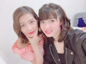 
Tanimoto Ami,


Yamagishi Riko,

