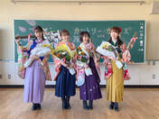 
Country Girls,


Funaki Musubu,


Morito Chisaki,


Ozeki Mai,


Yamaki Risa,

