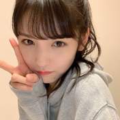 
Michishige Sayumi,

