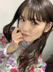 
Michishige Sayumi,

