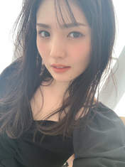 
Michishige Sayumi,

