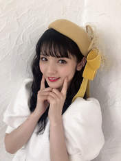 
Michishige Sayumi,

