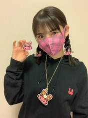 
Michishige Sayumi,

